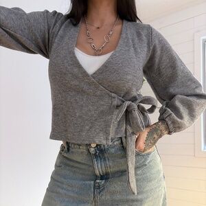 Dailystory wrap sweatshirt
